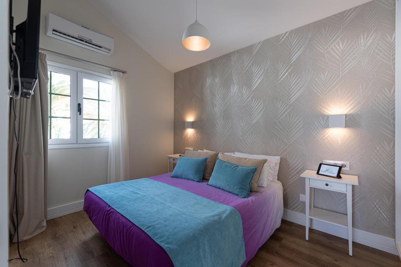 Homeforguest Modern And New Beachfront Apartment ลาโอลีวา ภายนอก รูปภาพ